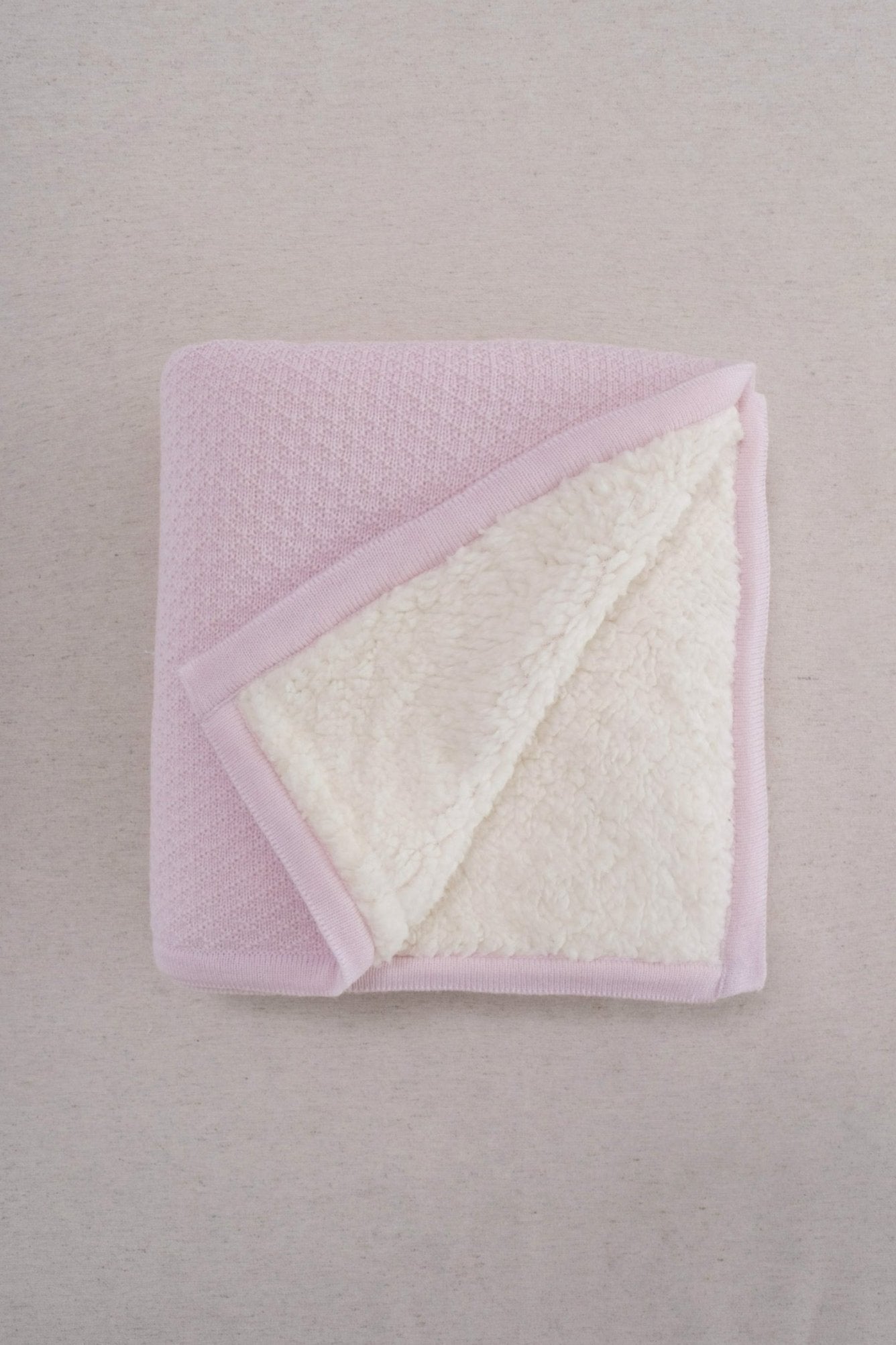 Cobija Lirio Borrego Lila